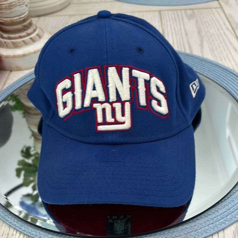 New York Giants New Era Hat fitted size M/L